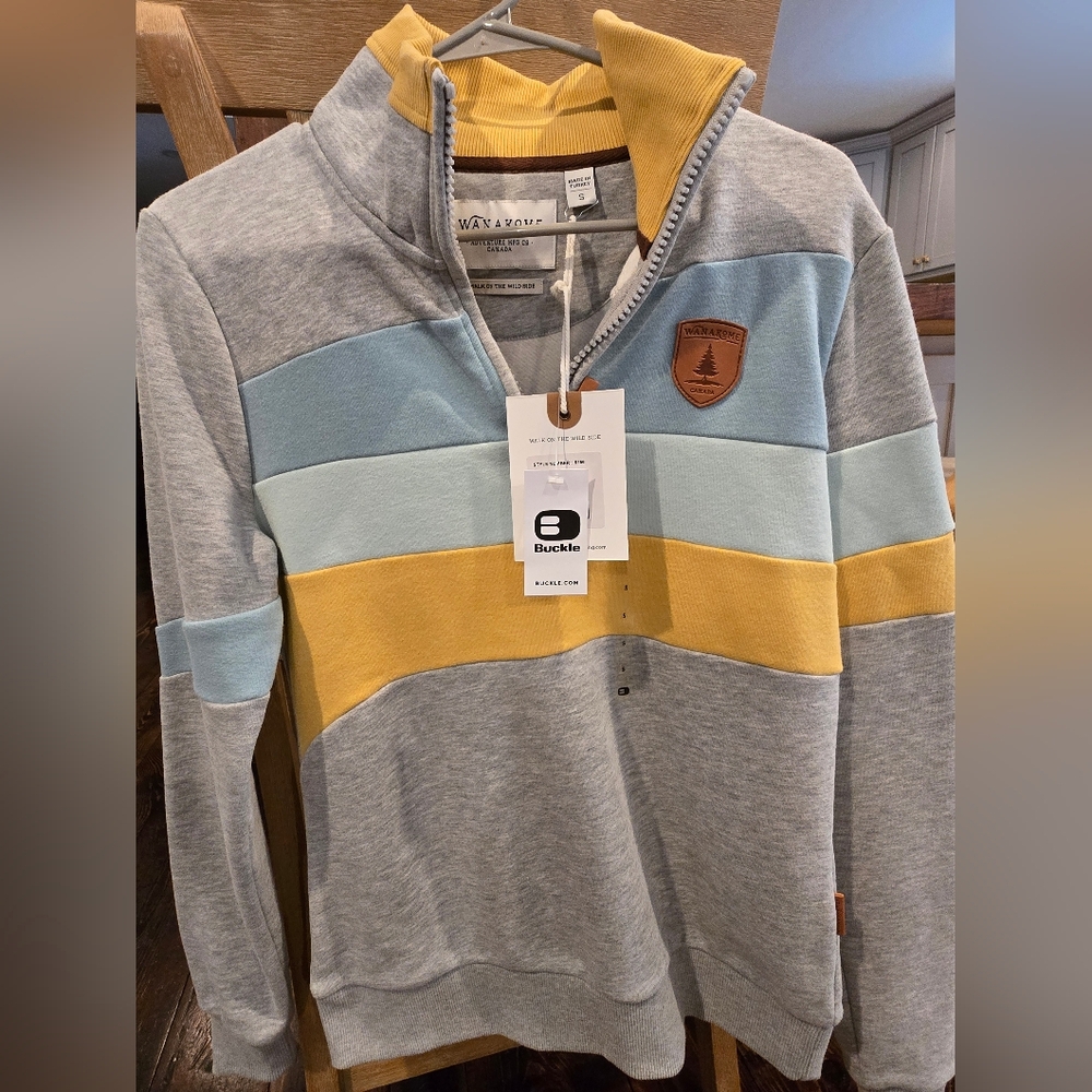 Wanakome Women's 3/4 Zip Up Sweatershirt in Gray, Yellow, and Blue
